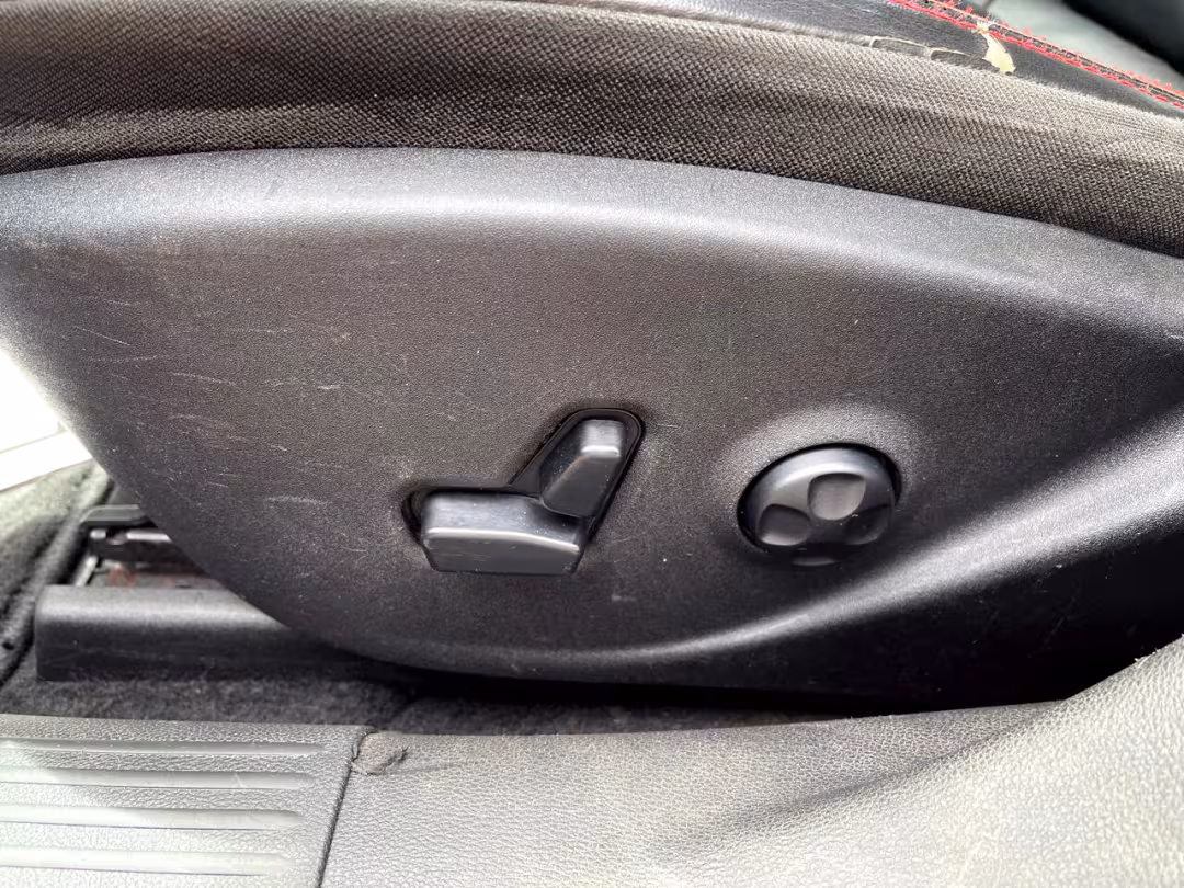 2015 Dodge Dart - 1C3CDFEB2FD404776 - Image #11