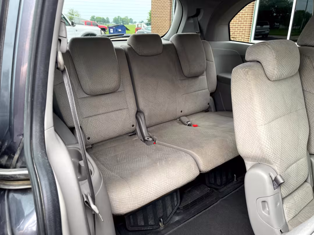 2017 Honda Odyssey - 5FNRL5H3XHB016360 - Image #32