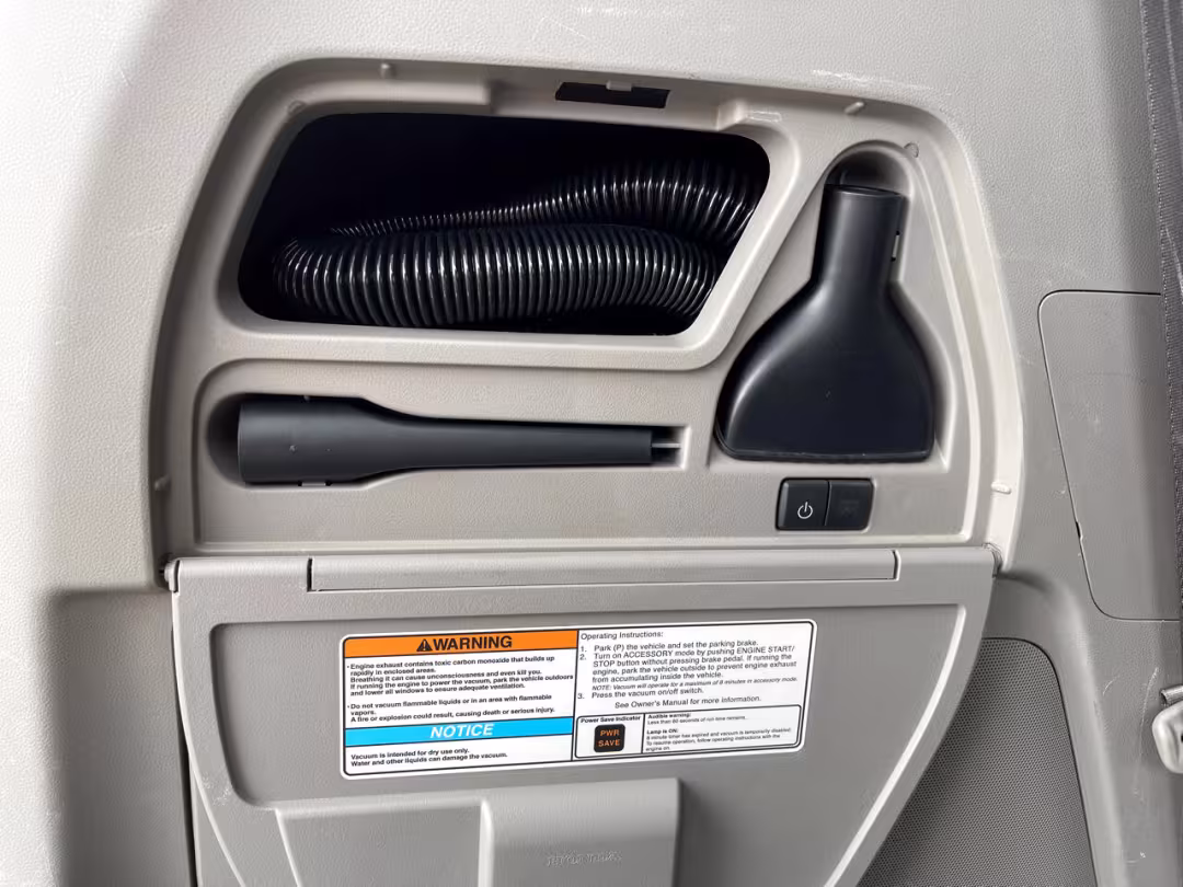 2017 Honda Odyssey - 5FNRL5H3XHB016360 - Image #28
